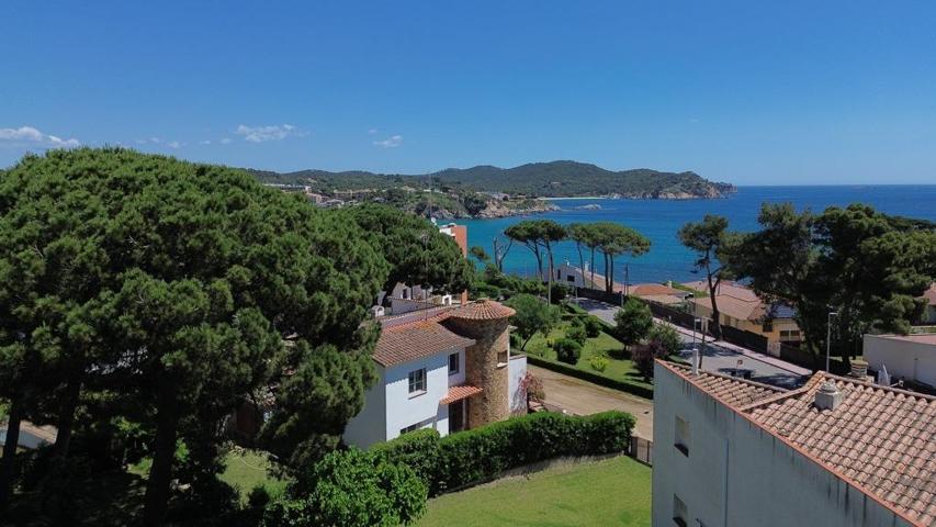 Bonito y funcional dúplex en venta en la playa de La Fosca photo 0