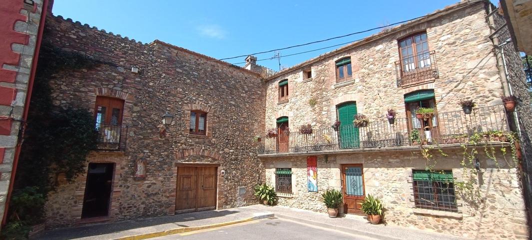 Para entendidos: La mejor casona de piedra de Calonge puede ser suya. photo 0