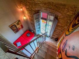 Precioso duplex con encanto en edificio historico de piedra, totalmete renovado, en el centro de Calonge photo 0