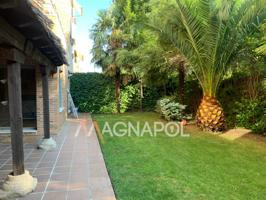 Bajo con Jardin en Alquiler en El Encinar de los Reyes photo 0