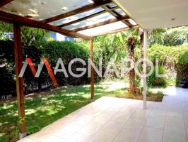 Chalet Adosado en alquiler photo 0