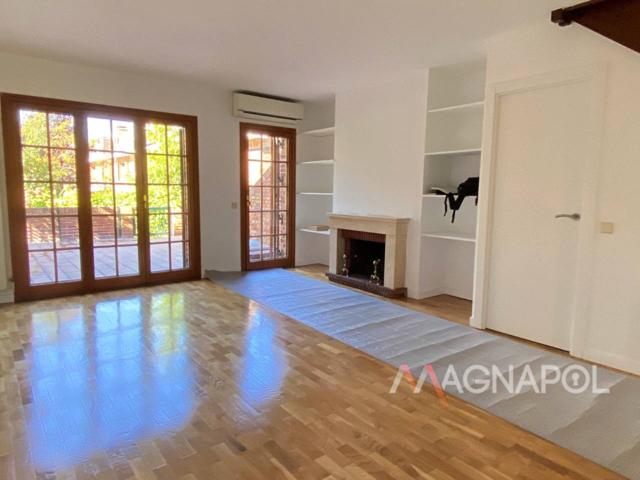 Chalet Adosado en Venta photo 0