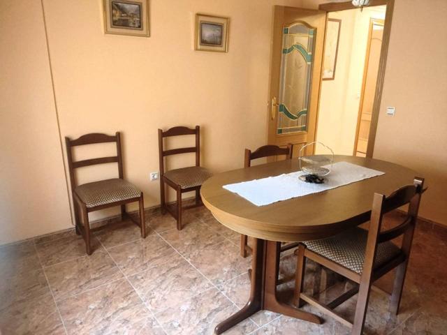 🏡 - Tu nuevo hogar te espera en esta luminosa y encantadora primera planta sin ascensor photo 0