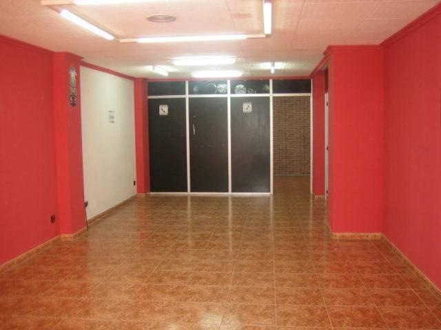 Local comercial en venta photo 0