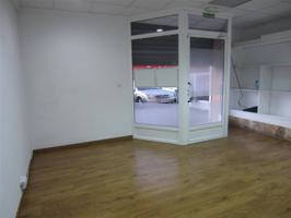 Local comercial en alquiler photo 0