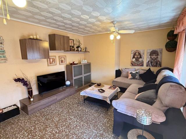 ALQUILER PISO SOLO ESTUDIANTES photo 0