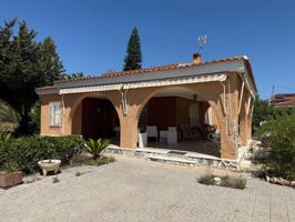 Se vende chalet en Elche photo 0