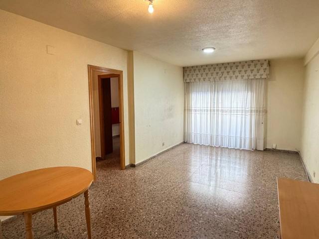 Venta de piso en Altabix barrio photo 0