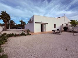 Alquiler de Casa Pareada en Elx - Elche photo 0