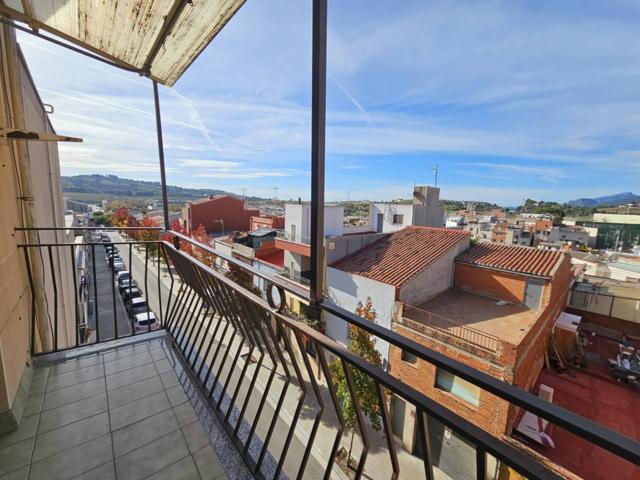 AMPLIO PISO MUY SOLEADO photo 0