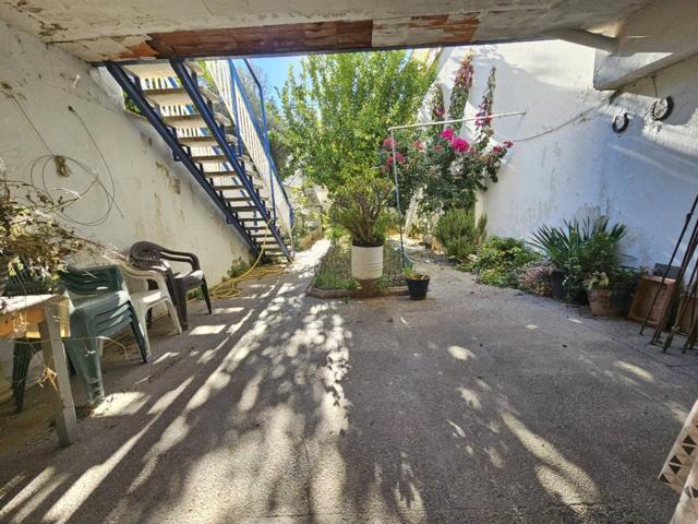 AMPLIA CASA CON PATIO DE 86m2 photo 0