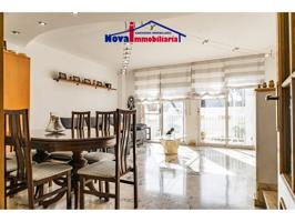 Espectacular Casa Adosada con entrada a pie de calle photo 0