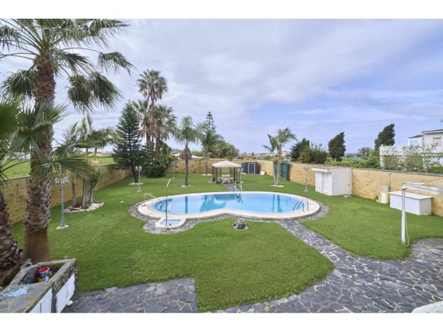 Venta de Chalet en Chipiona photo 0