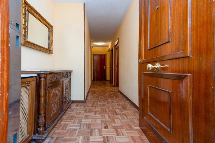 Piso En venta en Calle Alcala, Madrid photo 0