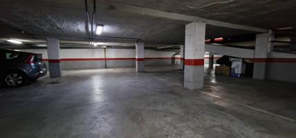 Parking En alquiler en Quinta De Los Molinos, Madrid photo 0