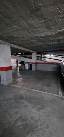 Parking En alquiler en Quinta De Los Molinos, Madrid photo 0