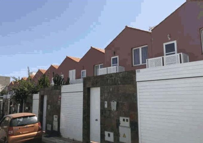 Unifamiliar Pareada En venta en Calle Acoran, 0, Firgas photo 0