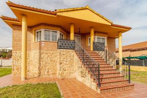 Casa En venta en Gran Chaparral, Pepino photo 0