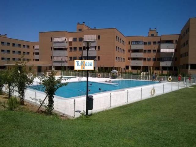 Piso en residencial con piscina,montesol, Cáceres photo 0