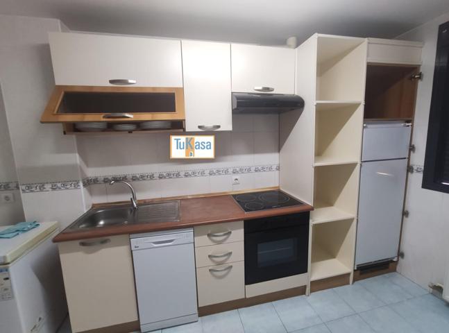 Piso 3 habitaciones y 2 baños con garaje y trastero en zona Montesol photo 0