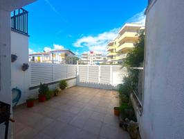Casa adosada a la venta en Calafell photo 0