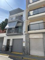 Local comercial a la venta en Calafell Playa photo 0
