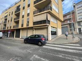 SE VENDE LOCAL COMERCIAL EN BERGA, ZONA CENTRO photo 0