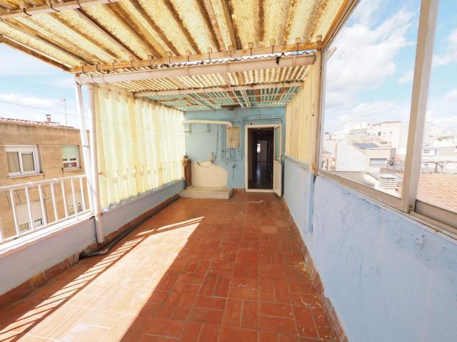 SE VENDE DÚPLEX CON GARAJE EN TERRASSA, ZONA SANT PERE NORD photo 0