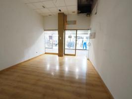 SE VENDE LOCAL COMERCIAL EN MANRESA, ZONA CENTRO photo 0