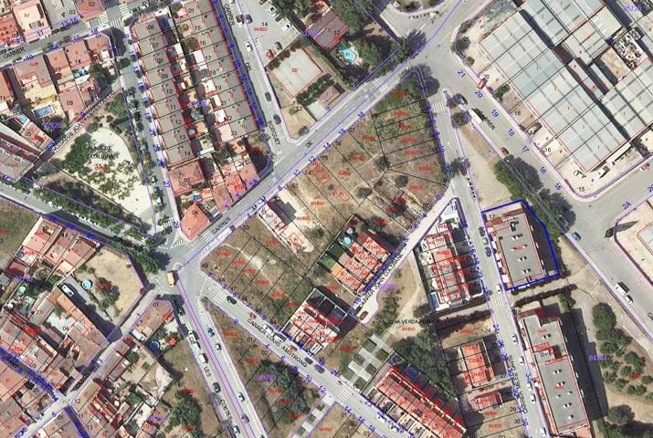 SE VENDEN SEIS TERRENOS URBANOS EN SENTMENAT photo 0