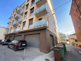 SE VENDE LOCAL COMERCIAL EN PIERA photo 0