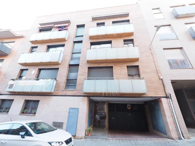 SE VENDE DÚPLEX EN TERRASSA, ZONA UNIVERSITARIA CEMENTIRI VELL photo 0