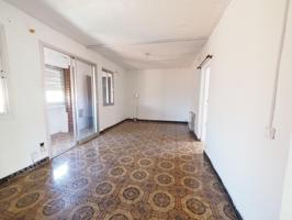 SE VENDE PISO EN SABADELL, ZONA CREU DE BARBERA photo 0