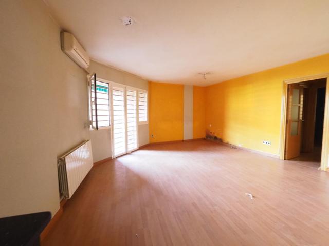 SE VENDE PISO EN SANT ANDREU DE LA BARCA photo 0