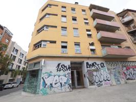 SE VENDEN PLAZAS DE APARCAMIENTO EN CERDANYOLA DEL VALLES photo 0