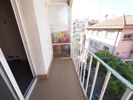 SE VENDE PISO EN RIPOLLET photo 0