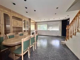 SE VENDE CASA ADOSADA EN VILADECAVALLS, ZONA CAN TRIES photo 0