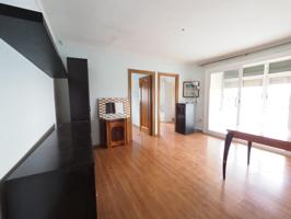 SE VENDE PISO EN BARCELONA, ZONA BON PASTOR photo 0