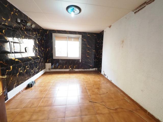 SE VENDE PISO EN SABADELL, ZONA CAMPOAMOR photo 0