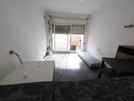 SE VENDE PISO EN SABADELL, ZONA TORRE-ROMEU photo 0