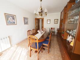 SE VENDE PISO EN TERRASSA, ZONA ESCOLES photo 0