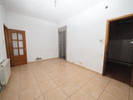SE VENDE CASA ADOSADA EN TERRASSA, ZONA CAN ANGLADA photo 0