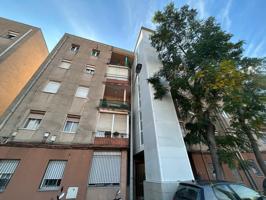 SE VENDE PISO EN SABADELL, ZONA CAMPOAMOR photo 0