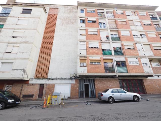 SE VENDE PISO EN MANLLEU photo 0