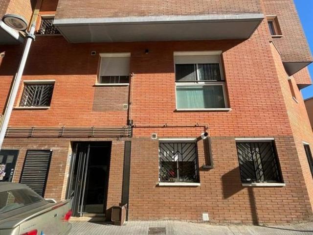 SE VENDE PLAZA DE APARCAMIENTO EN SANT SADURNÍ D'ANOIA photo 0