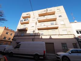 SE VENDE PISO EN SABADELL, ZONA LA CREU DE BARBERA photo 0