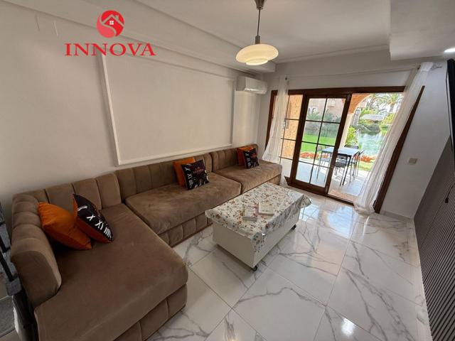 CASA REFORMADA DE 2 DORMITORIOS EN BAHIA SUR photo 0