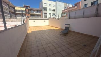 PISO CON GRAN TERRAZA - CASTELLDEFELS - CENTRO photo 0