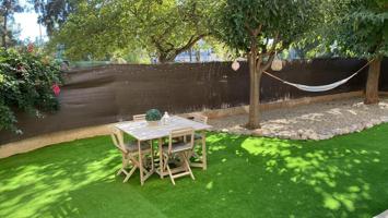 PLANTA BAJA CON JARDÍN Y PARKING INCLUIDO . CASTELLDEFELS -LLUMINETES photo 0