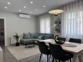 ¡OPORTUNIDAD ÚNICA! PISO REFORMADO CON BALCÓN Y TRASTERO JUNTO MERCADO DE LA TRINITAT NOVA Y METRO photo 0